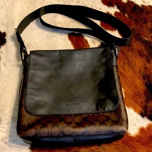 Coach Crossbody purse, medium size. Like new condition. Brown & black.